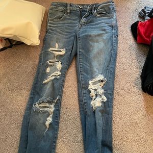 American eagle ripped jeans size 2